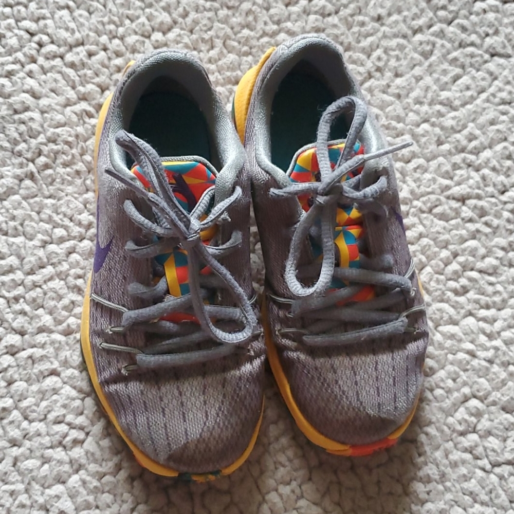 KD sneakers